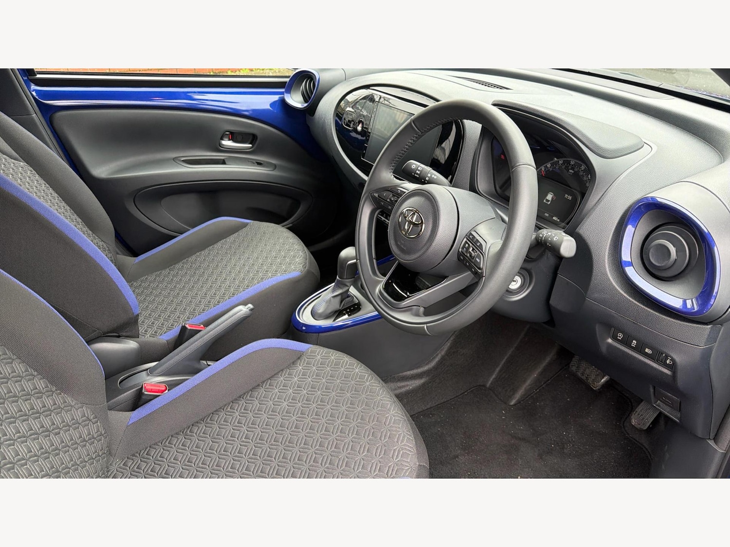 Used Toyota Aygo X 2025 for sale - 77625542: Photo 13