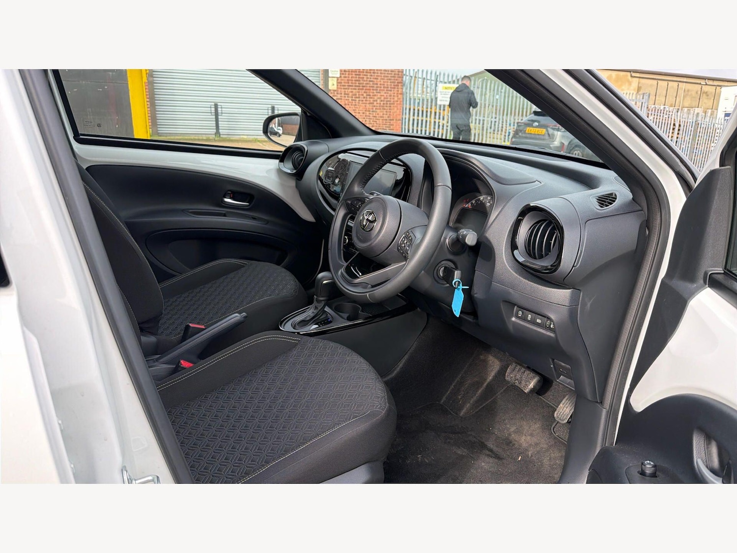 Used Toyota Aygo X 2025 for sale - 77882601: Photo 13