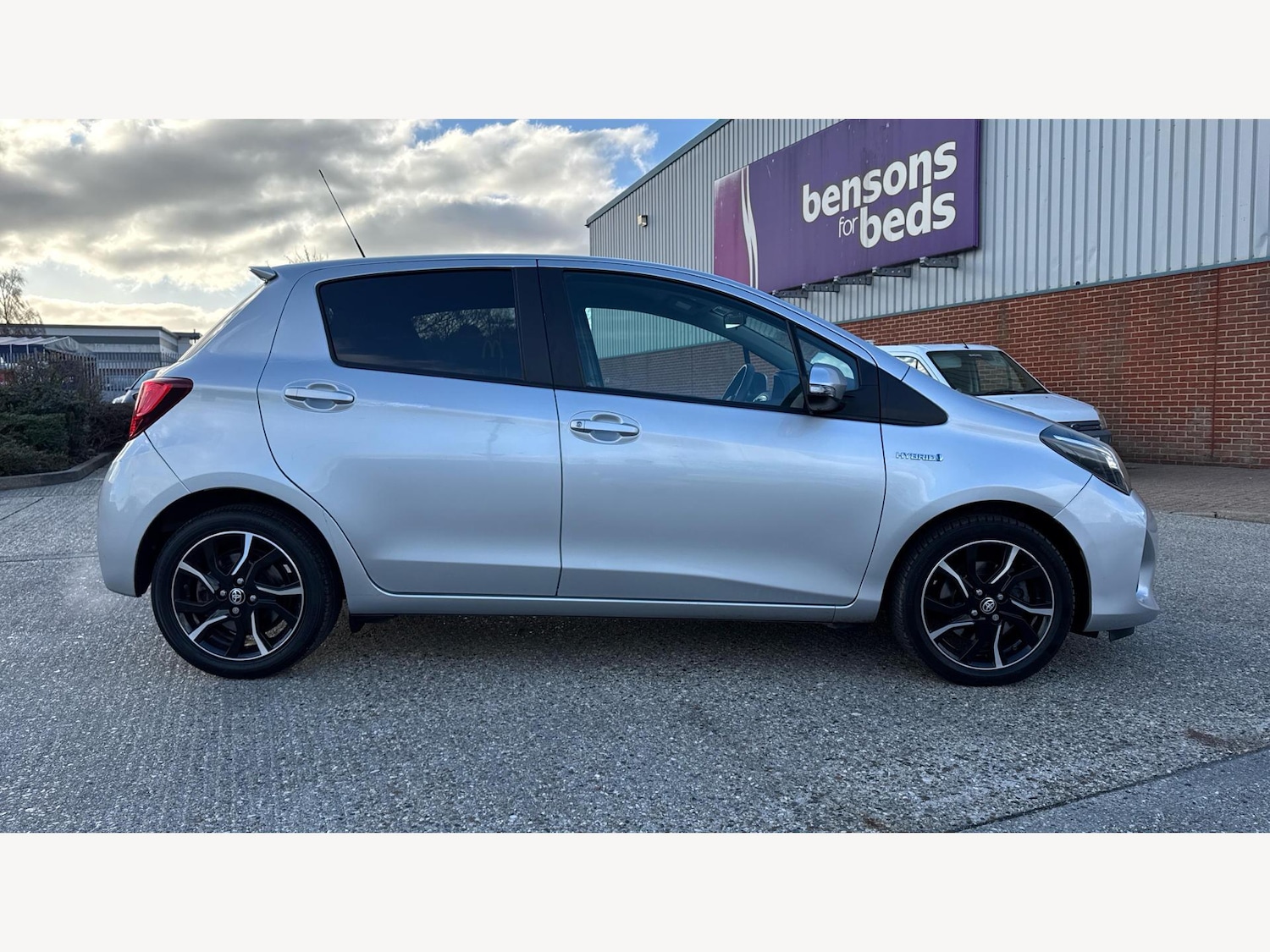 Used Toyota Yaris 2016 for sale - 77109692: Photo 18