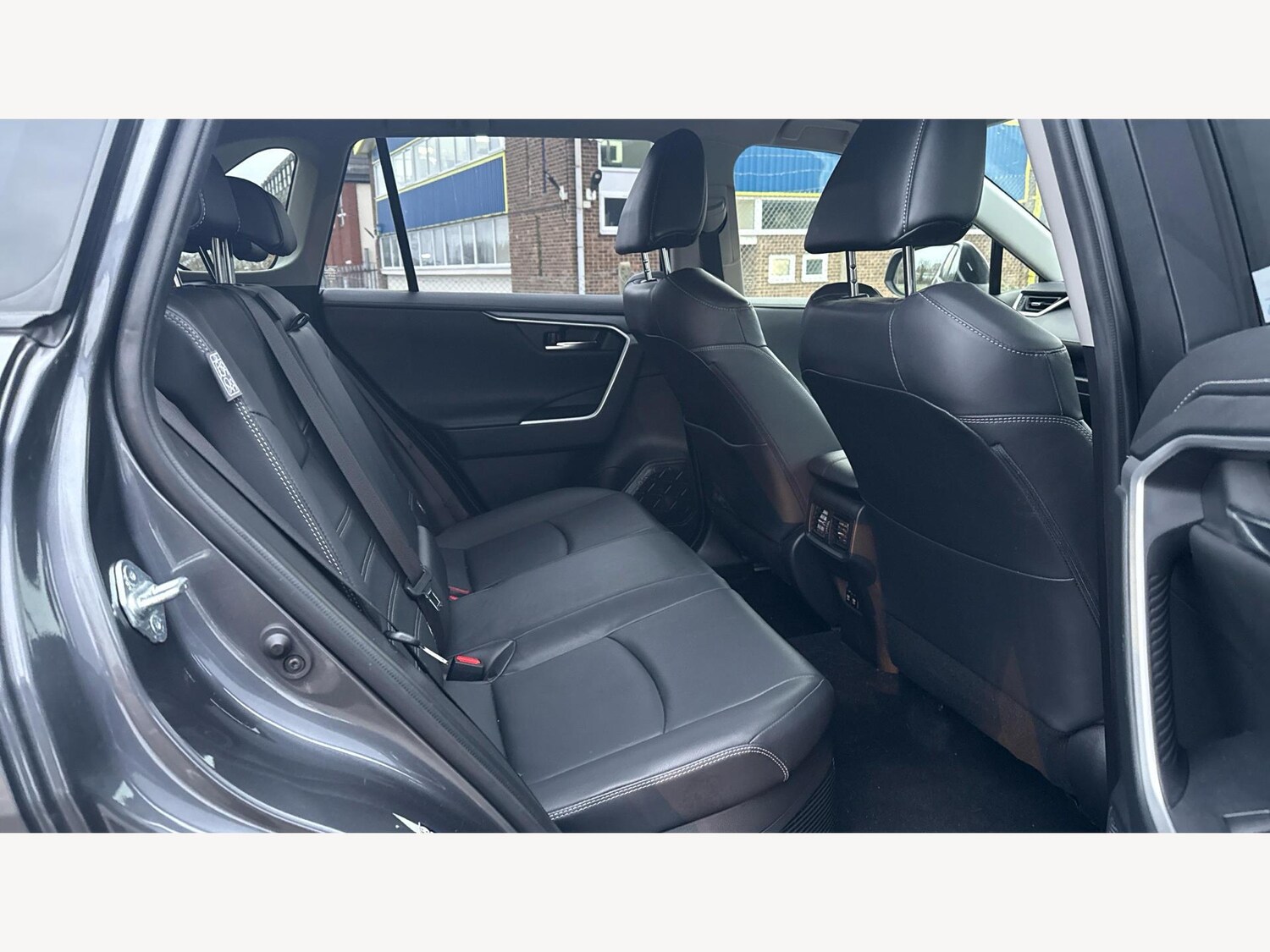 Used Toyota RAV4 2019 for sale - 77050183: Photo 14