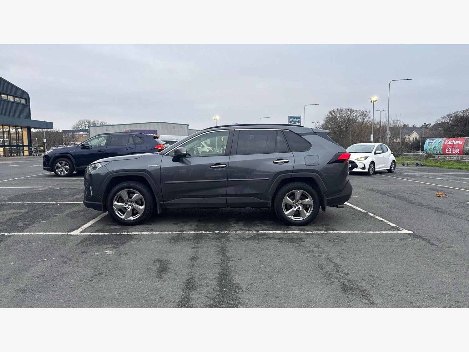 Used Toyota RAV4 2019 for sale - 77050183: Photo 19