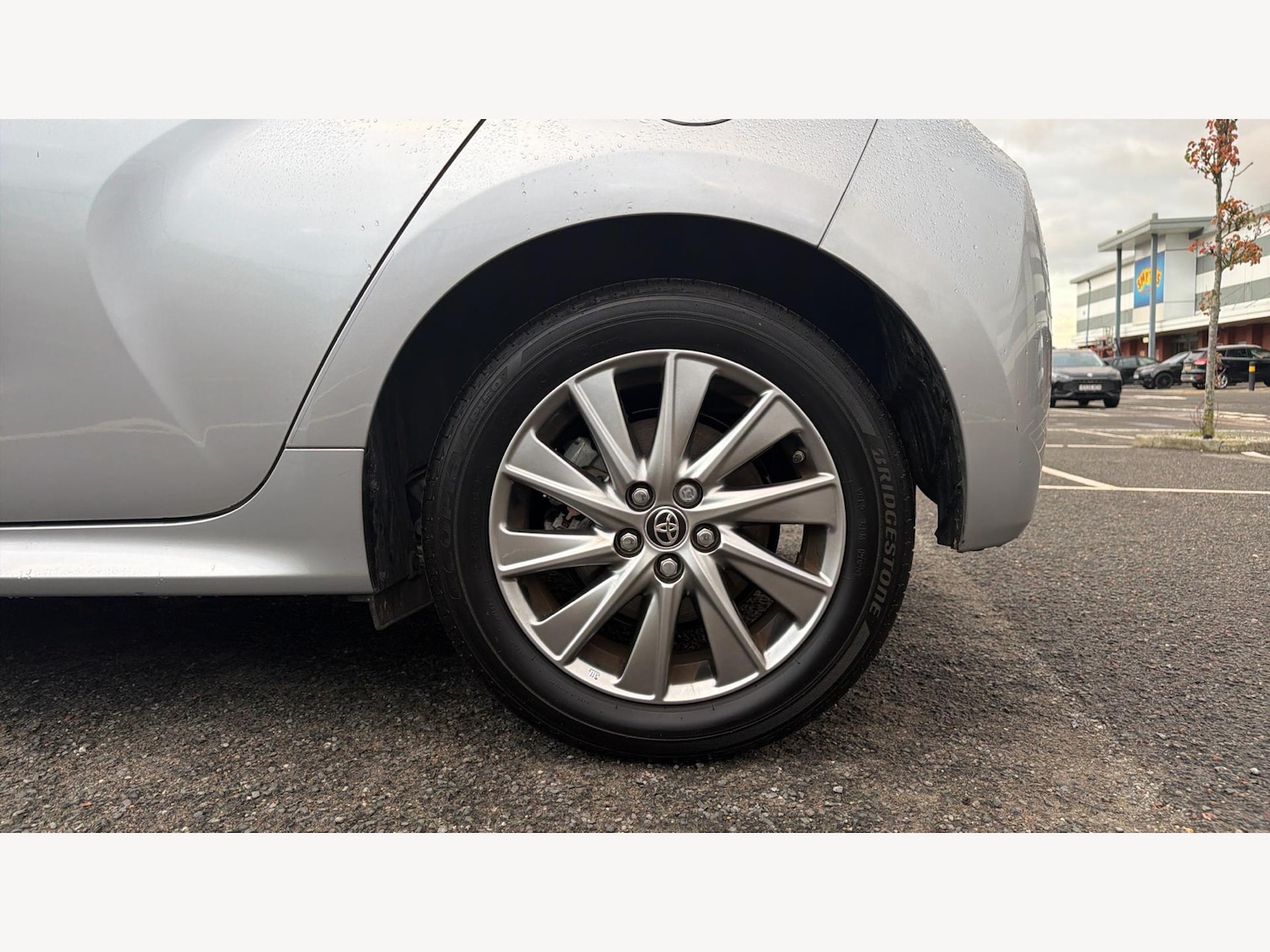 Used Toyota Yaris 2023 for sale - 76613089: Photo 20