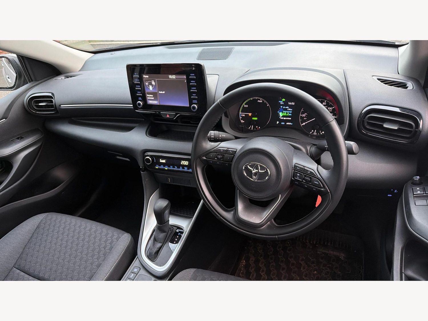 Used Toyota Yaris 2023 for sale - 76613089: Photo 7