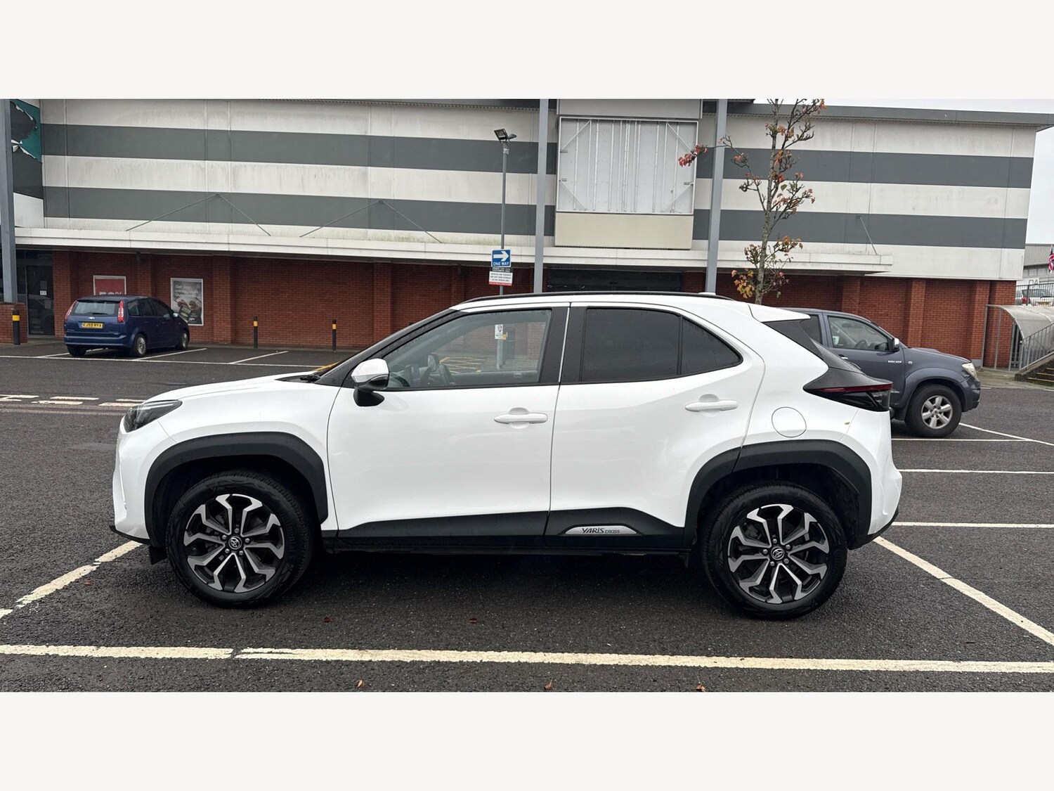 Used Toyota Yaris Cross 2024 for sale - 77191594: Photo 19