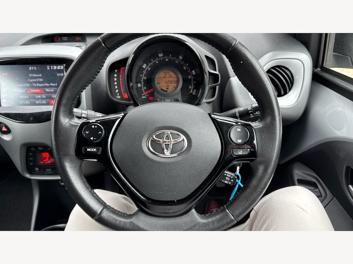 Used Toyota AYGO 2020 for sale - 76992739: Photo 10