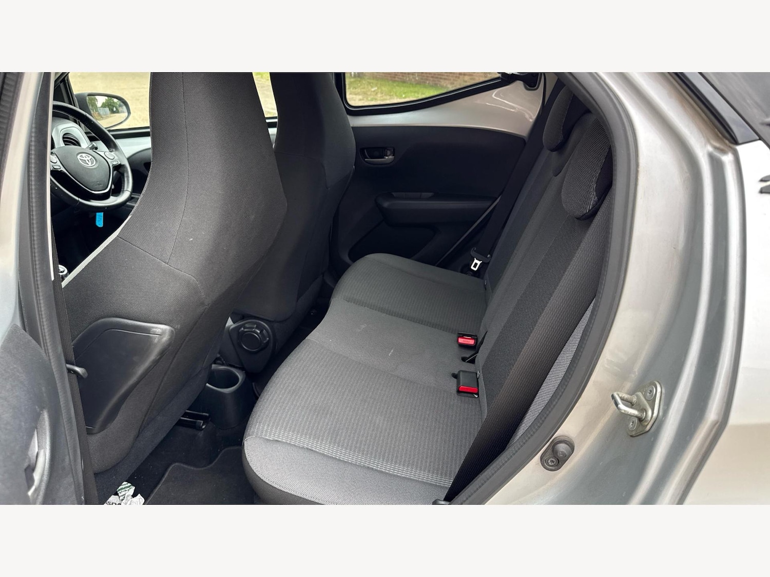 Used Toyota AYGO 2020 for sale - 76992739: Photo 15