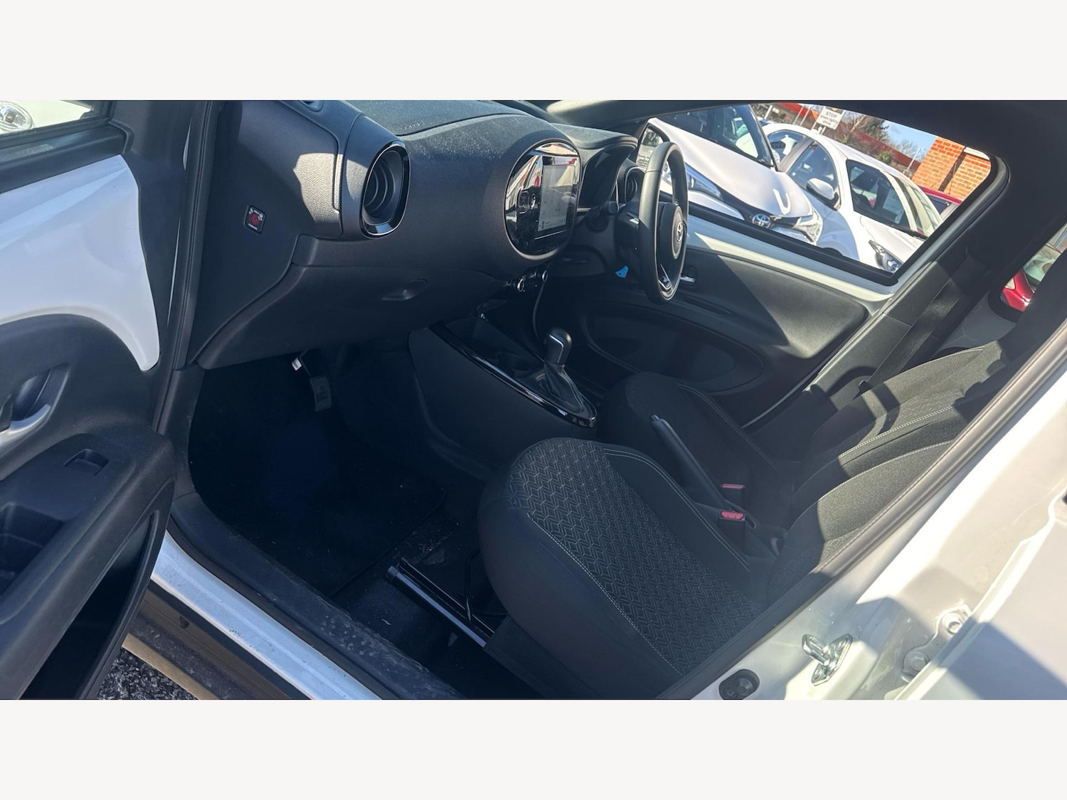 Used Toyota Aygo X 2024 for sale - 77598157: Photo 12