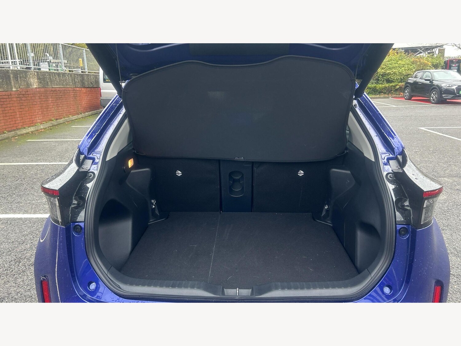 Used Toyota Yaris Cross 2024 for sale - 76612877: Photo 16