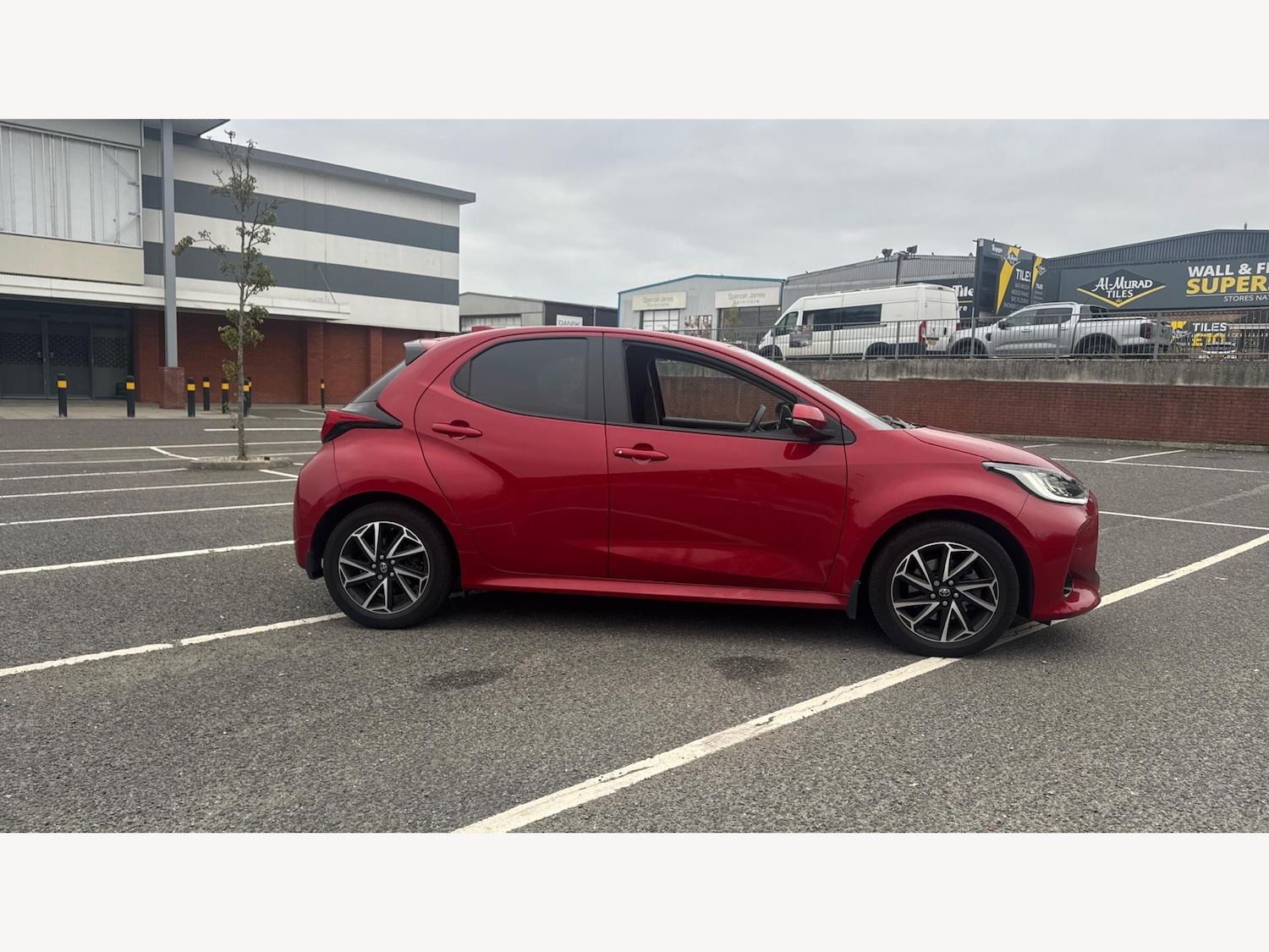 Used Toyota Yaris 2022 for sale - 76371743: Photo 18