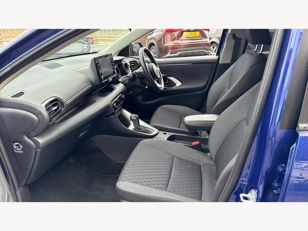 Used Toyota Yaris 2022 for sale - 76201097: Photo 12