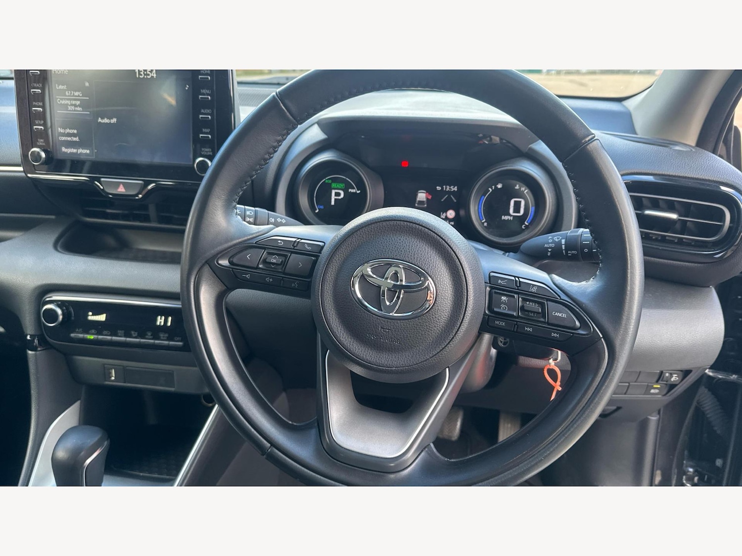 Used Toyota Yaris for sale - 77625622: Photo 10