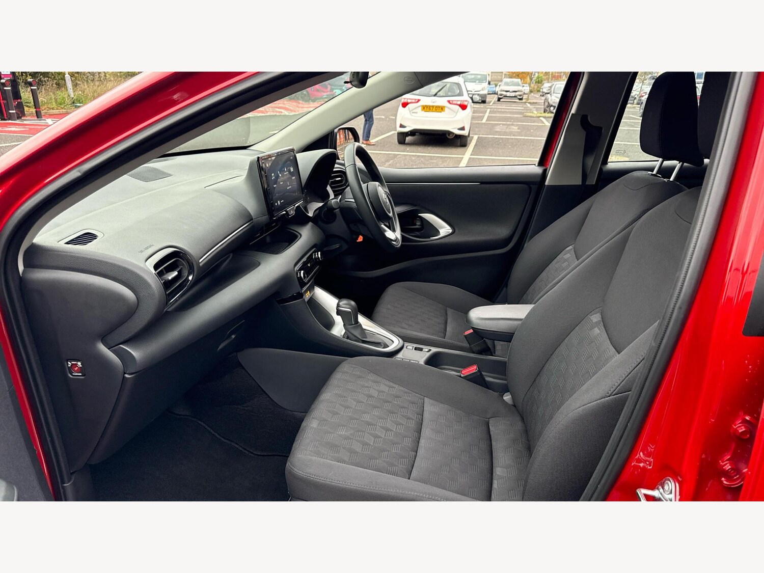 Used Toyota Yaris 2024 for sale - 76613081: Photo 12