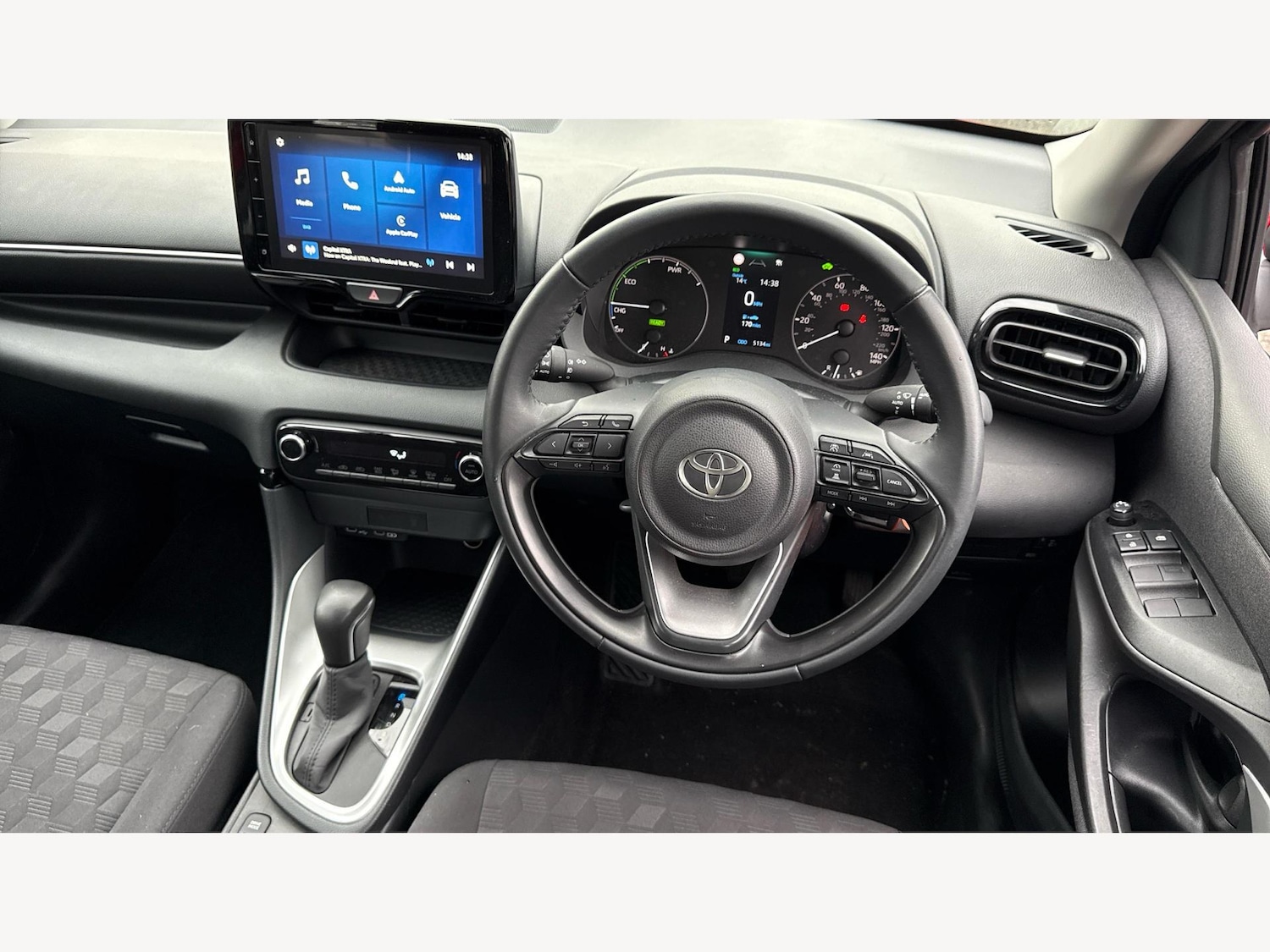 Used Toyota Yaris 2024 for sale - 76613081: Photo 7