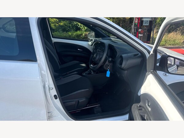 Used Toyota Aygo X 2024 for sale - 76109388: Photo 13