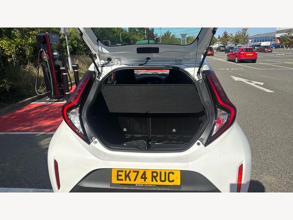 Used Toyota Aygo X 2024 for sale - 76109388: Photo 16
