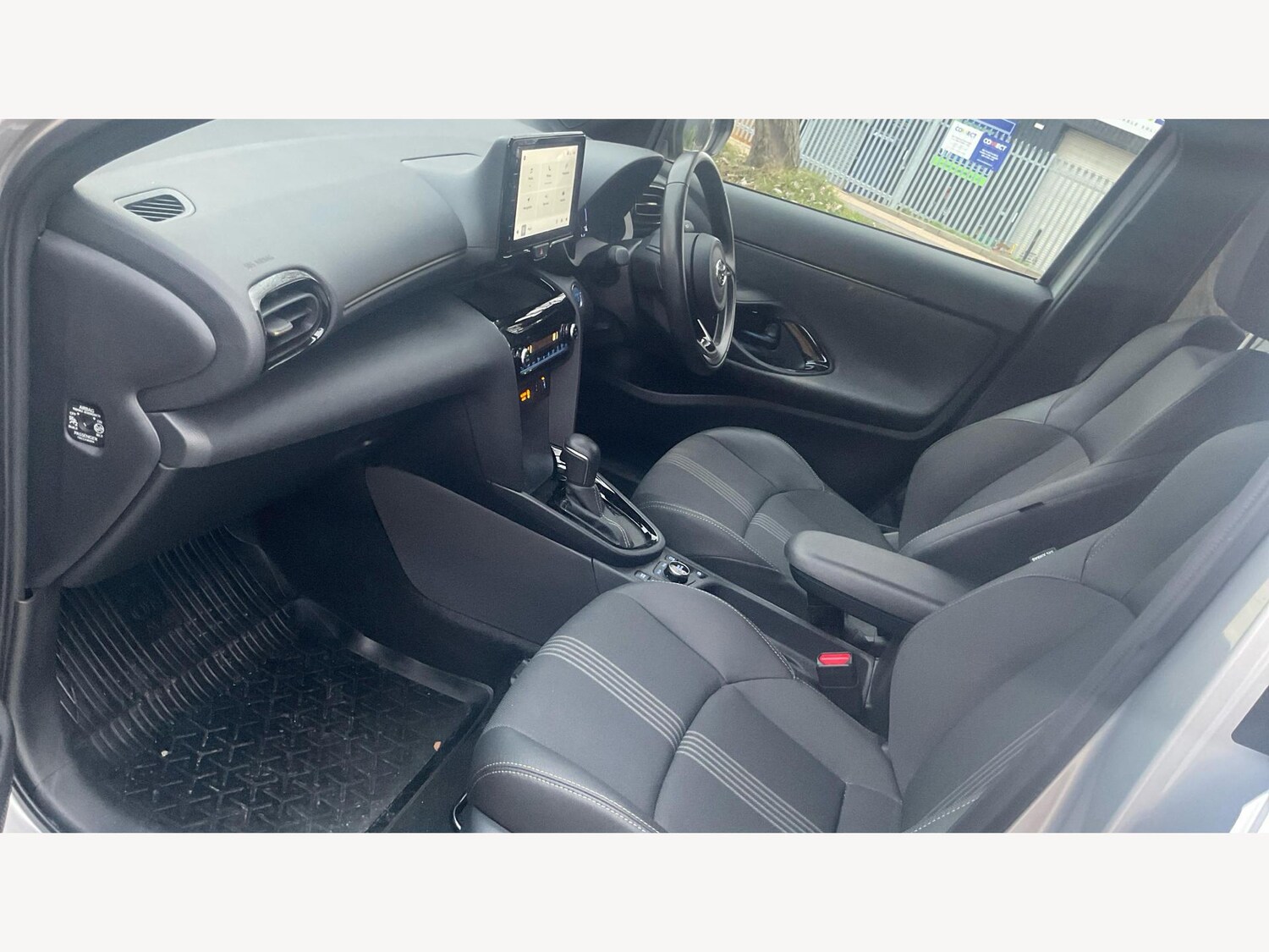 Used Toyota Yaris Cross for sale - 77279720: Photo 12