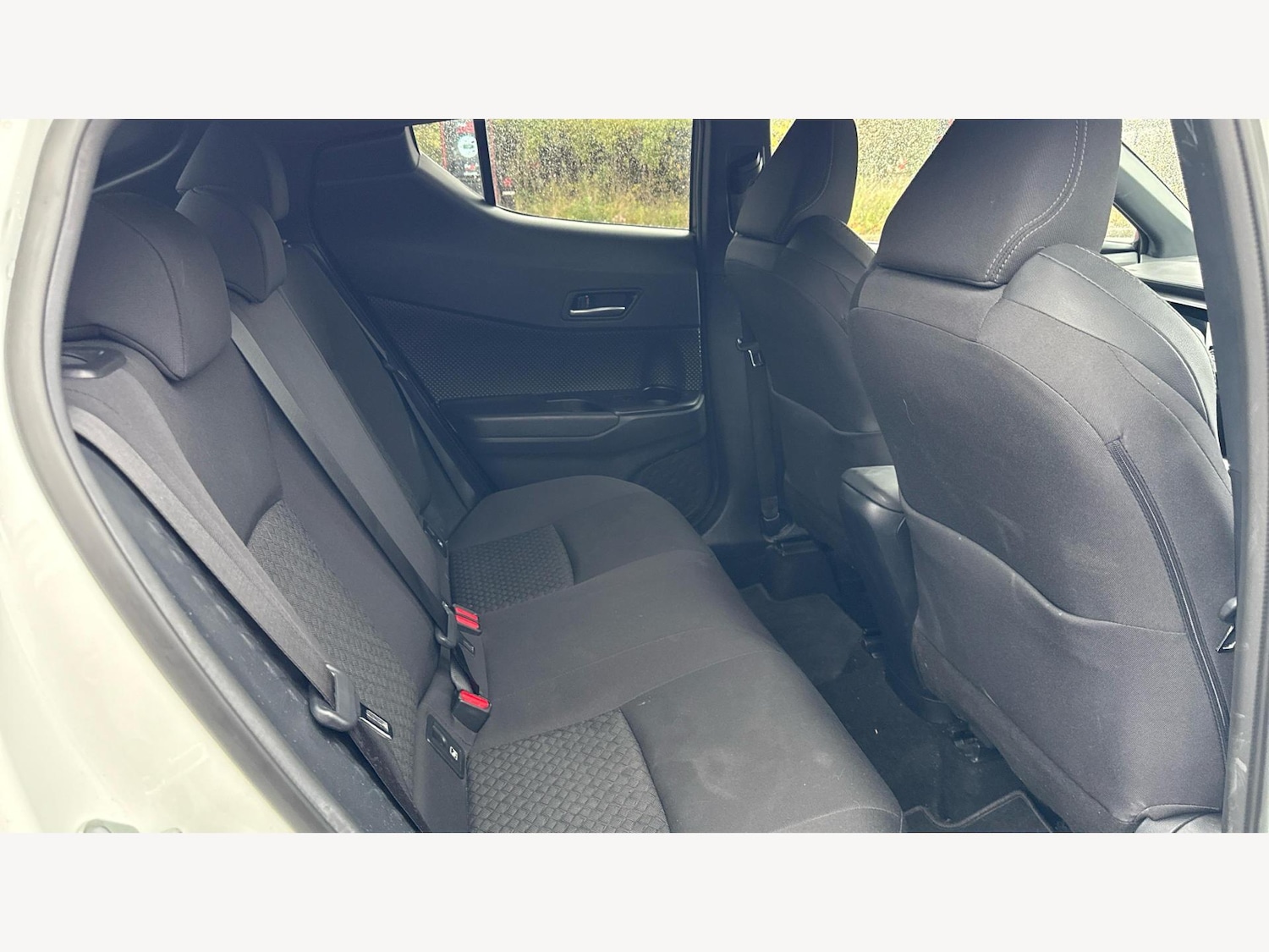 Used Toyota C-HR 2023 for sale - 76612923: Photo 14