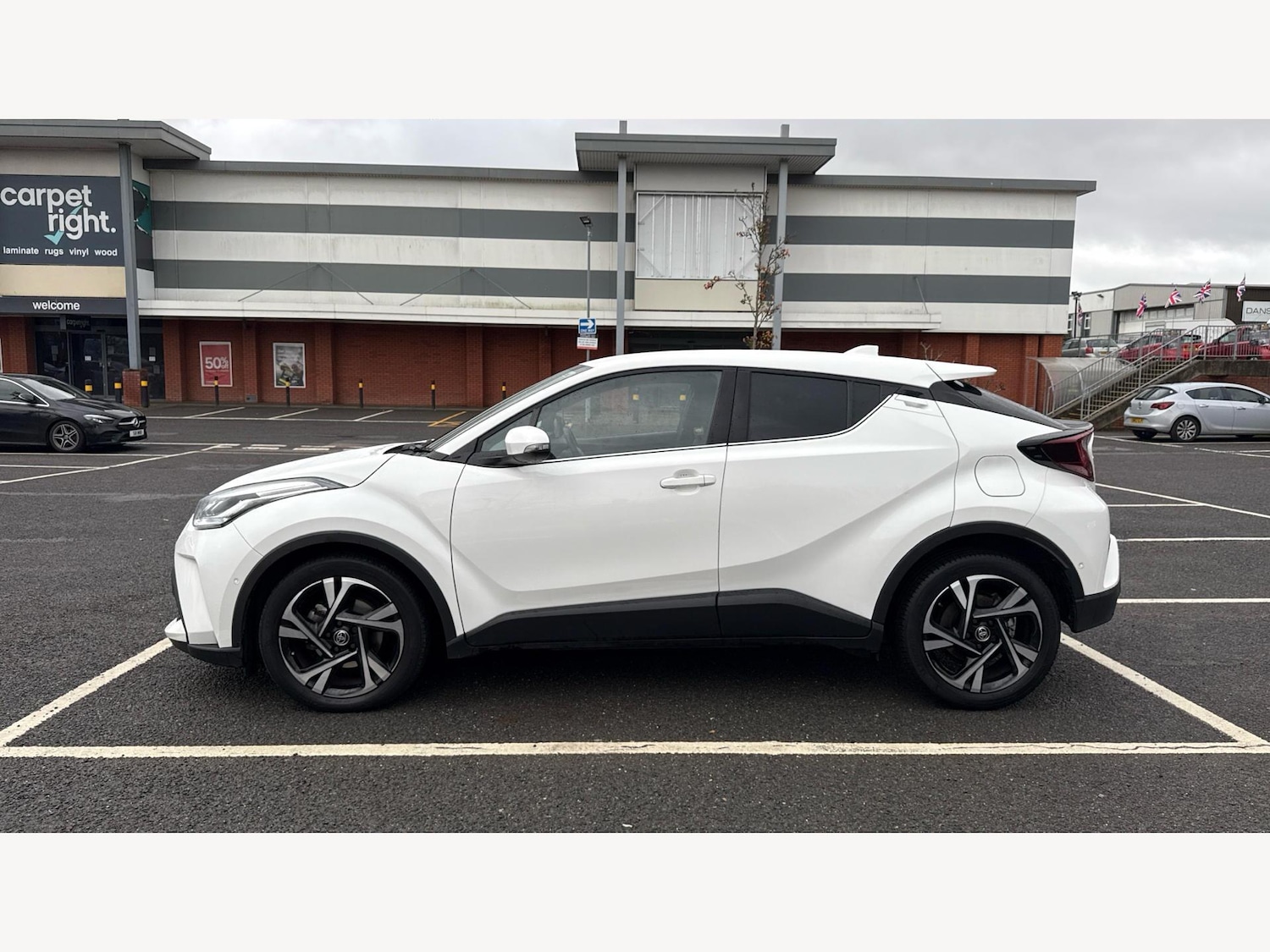 Used Toyota C-HR 2023 for sale - 76612923: Photo 19