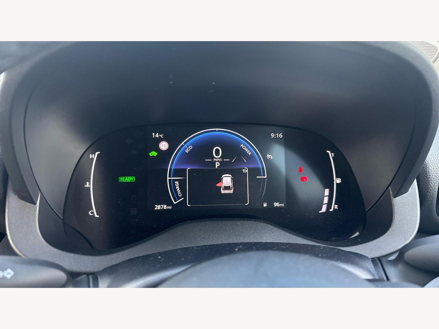 Used Toyota Yaris Cross 2024 for sale - 76370520: Photo 11