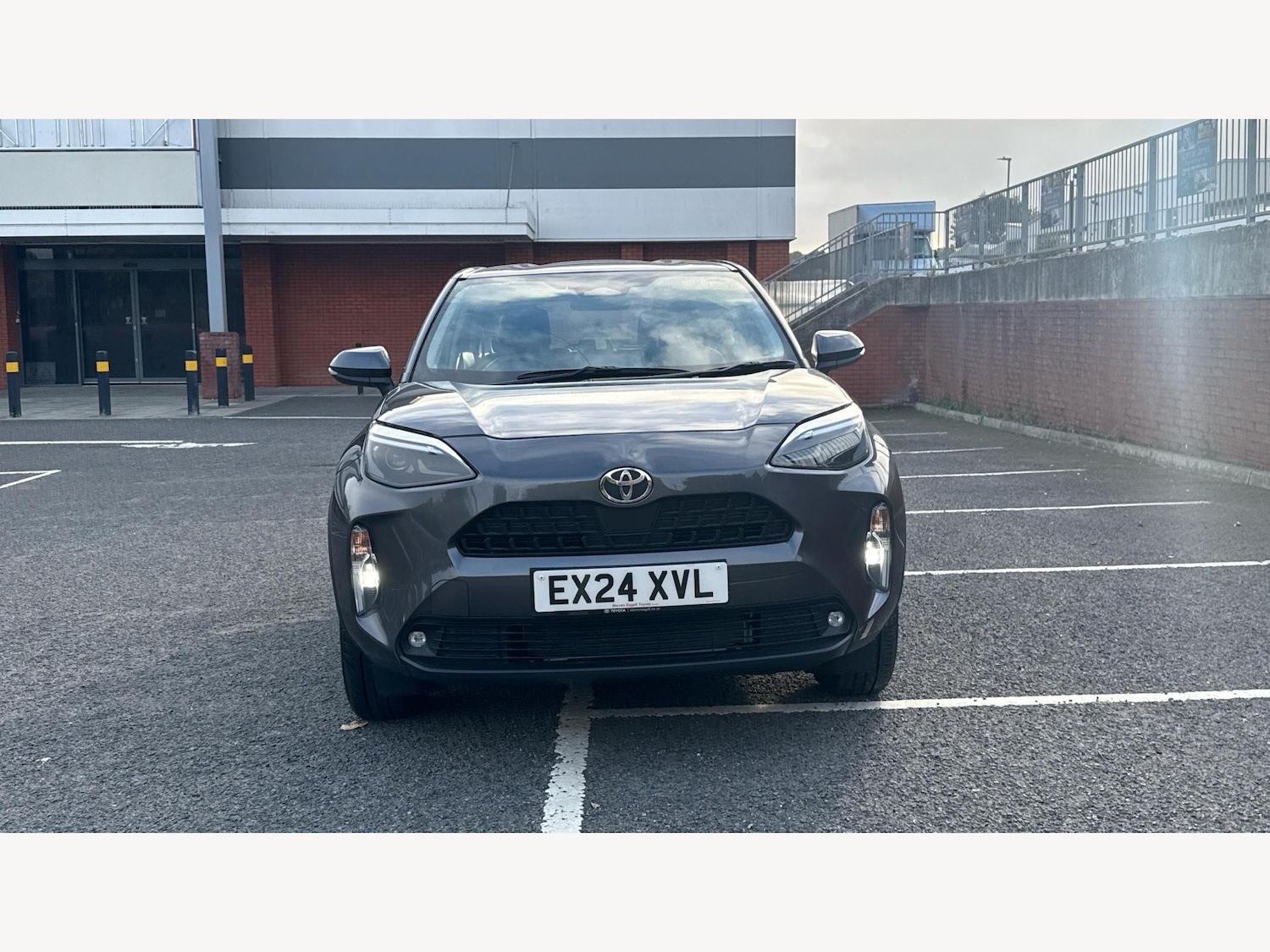 Used Toyota Yaris Cross 2024 for sale - 76370520: Photo 17