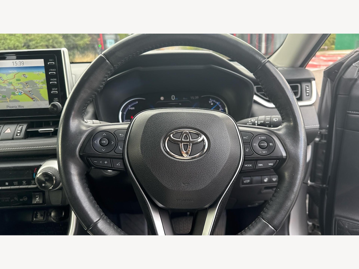Used Toyota RAV4 2019 for sale - 76109549: Photo 10