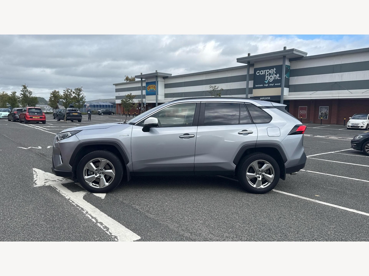 Used Toyota RAV4 2019 for sale - 76109549: Photo 19