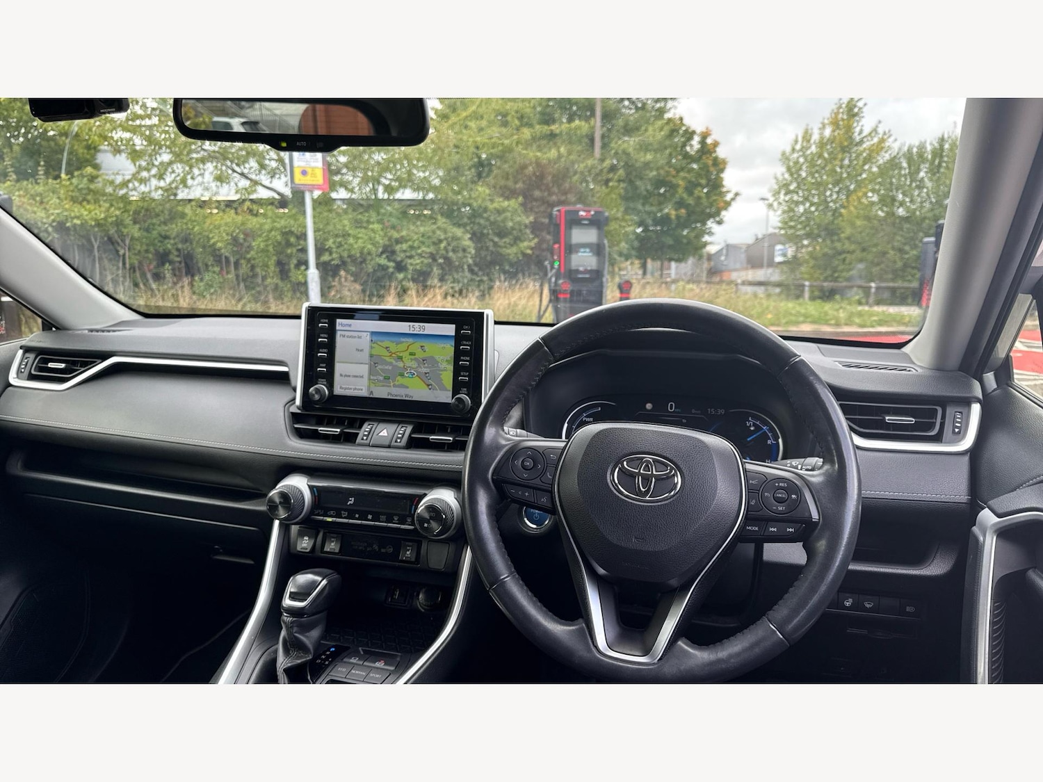 Used Toyota RAV4 2019 for sale - 76109549: Photo 7