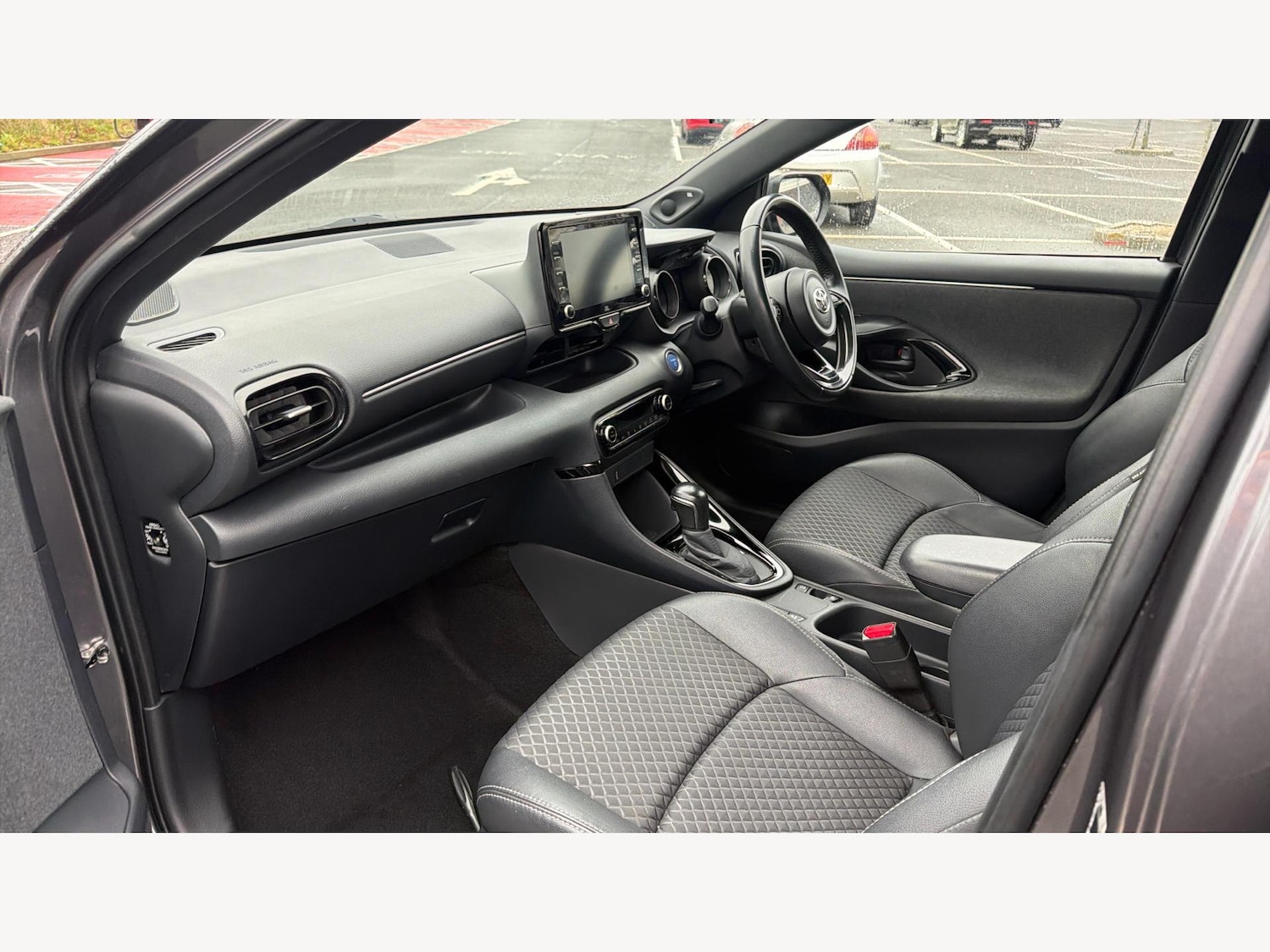 Used Toyota Yaris for sale - 77625966: Photo 13