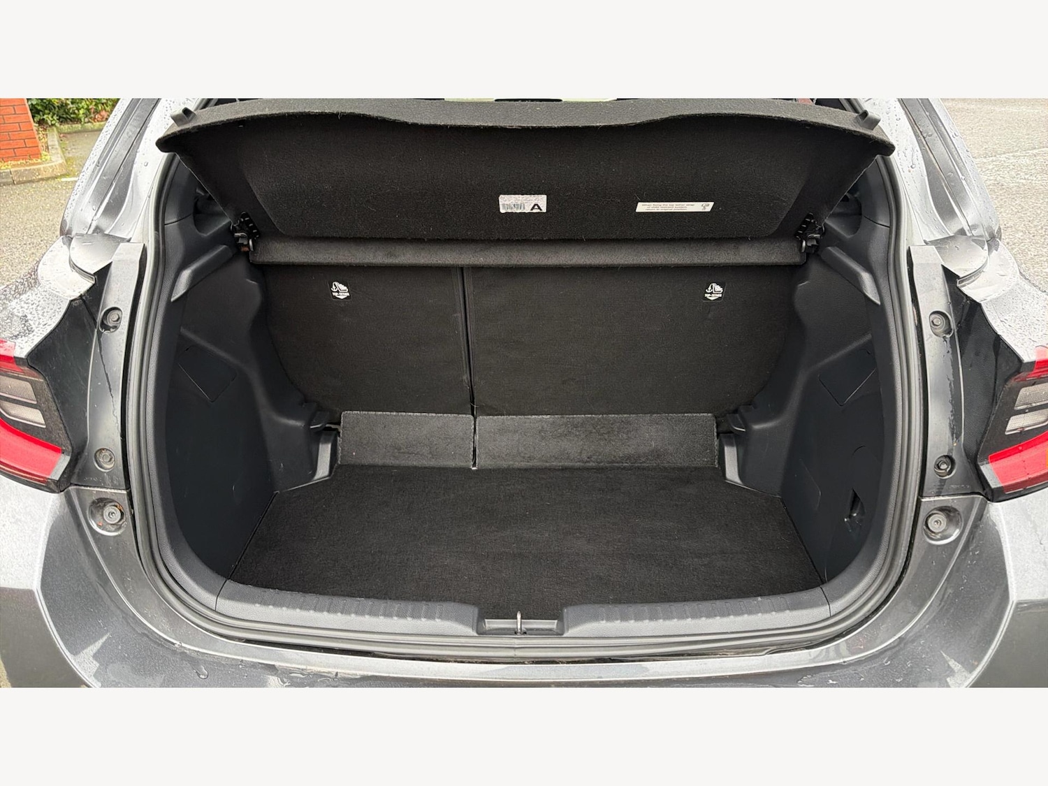 Used Toyota Yaris for sale - 77625966: Photo 17