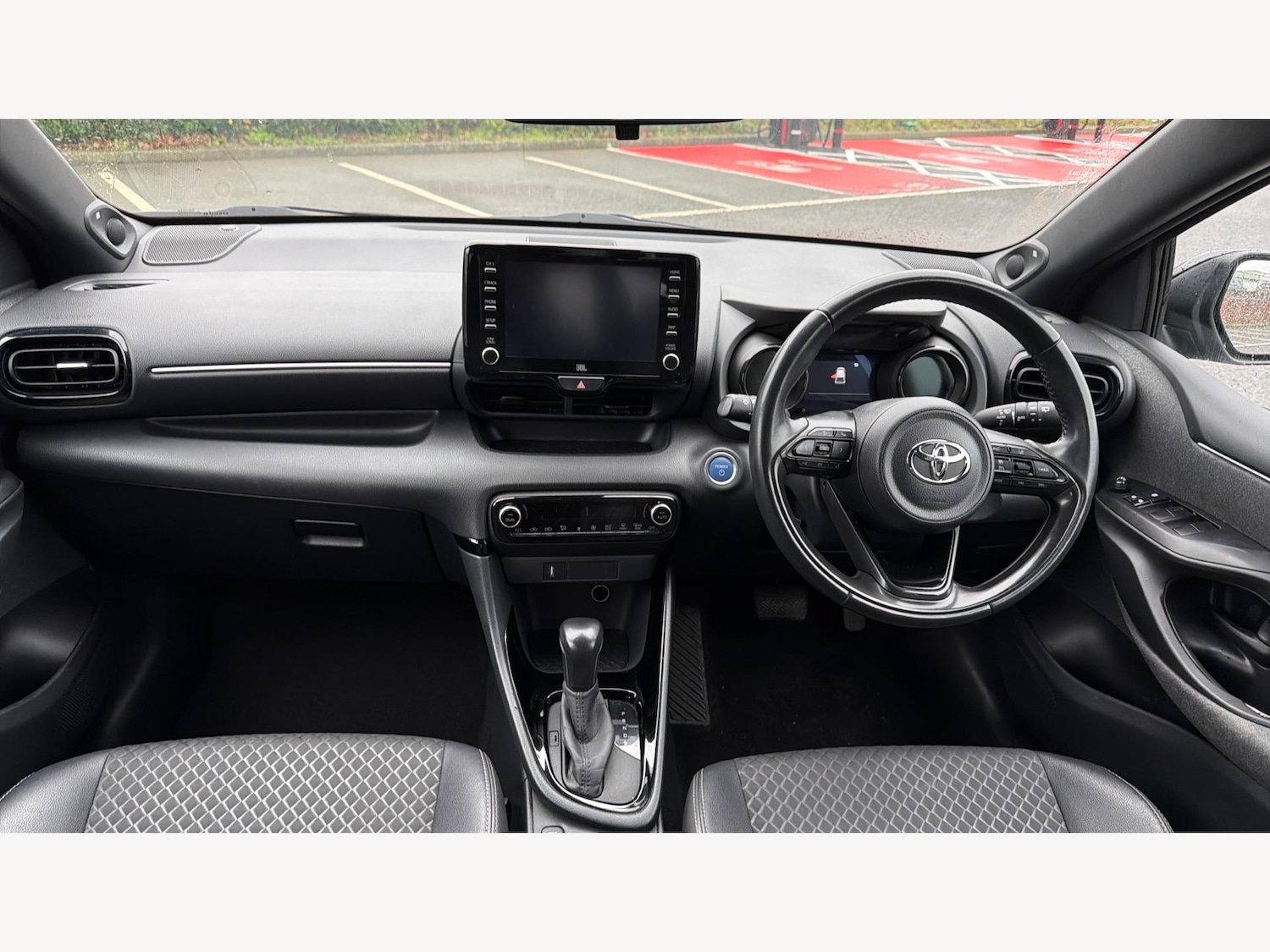 Used Toyota Yaris for sale - 77625966: Photo 8