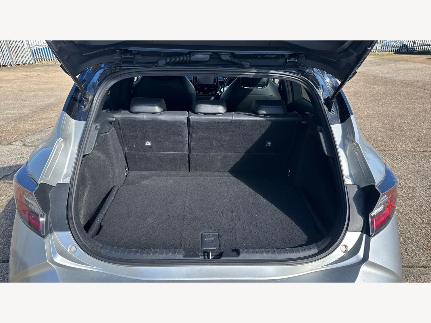 Used Toyota Corolla 2020 for sale - 77908700: Photo 16