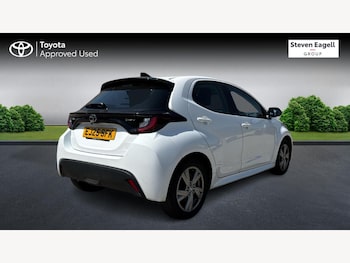 Used Toyota Yaris 2025 for sale - 79388132: Photo