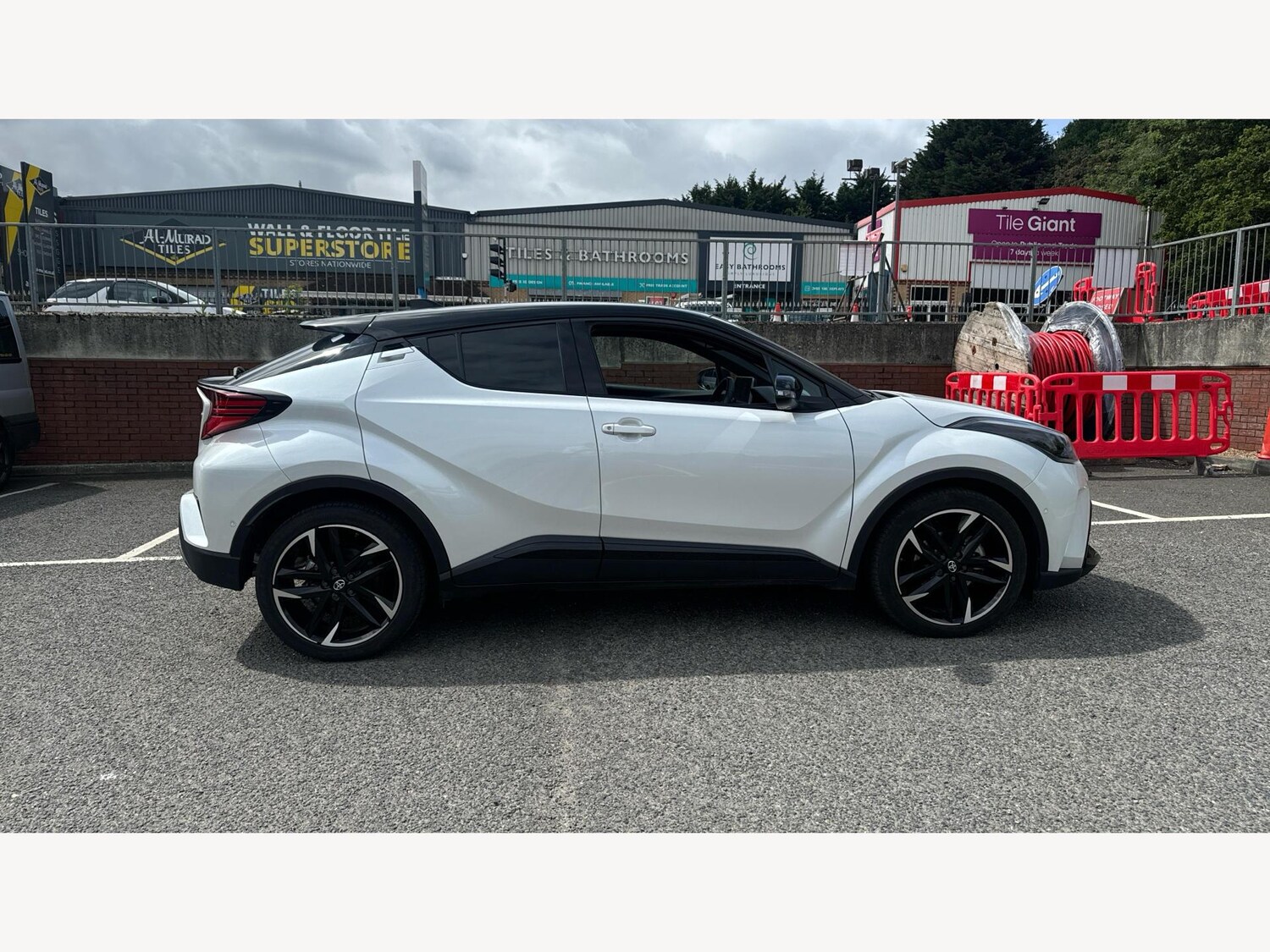 Used Toyota C-HR 2023 for sale - 76612957: Photo 18