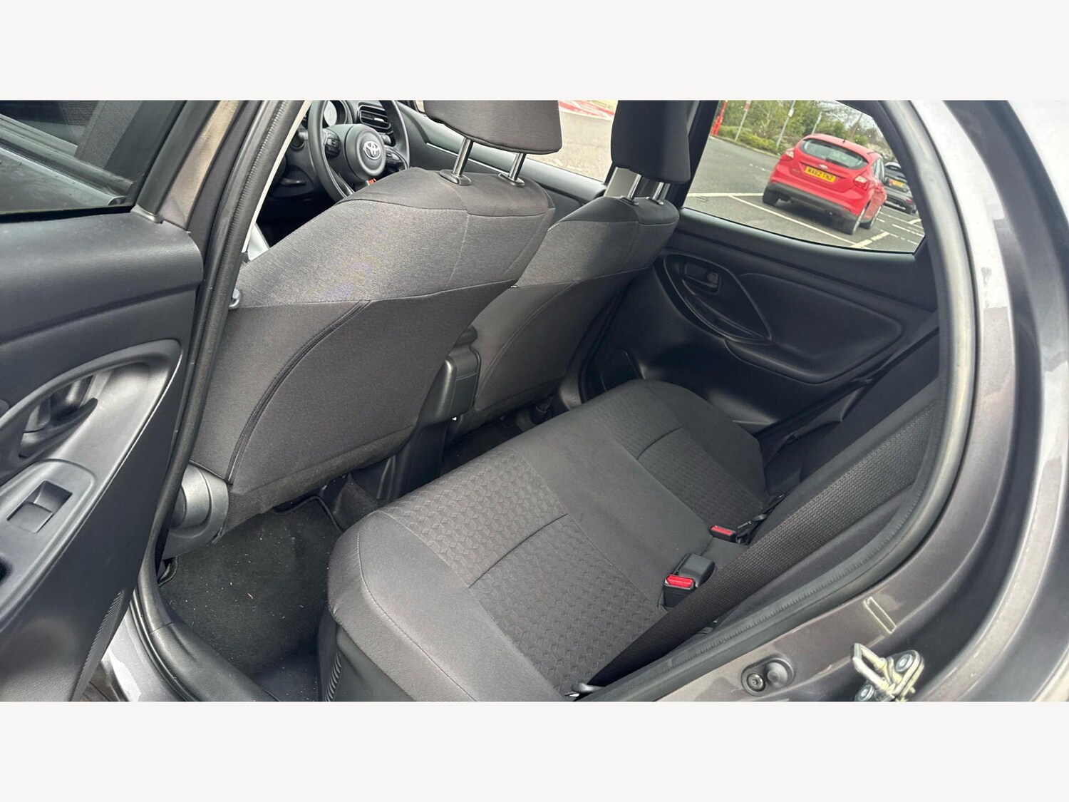 Used Toyota Yaris for sale - 77807628: Photo 15