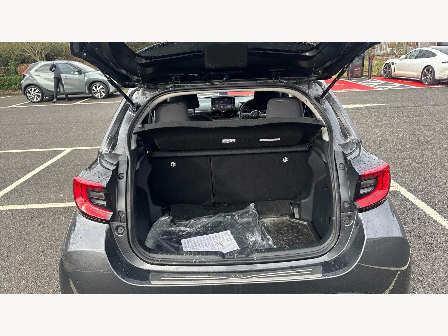 Used Toyota Yaris for sale - 77807628: Photo 16