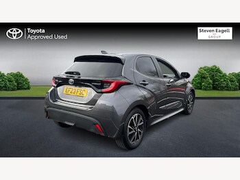 Used Toyota Yaris 2023 for sale - 77807628: Photo