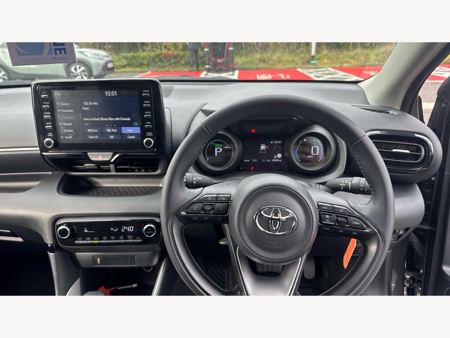 Used Toyota Yaris for sale - 77807628: Photo 8