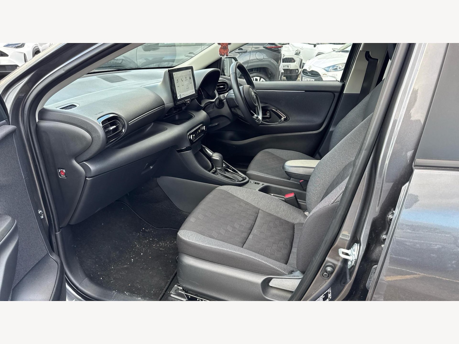 Used Toyota Yaris 2025 for sale - 77633043: Photo 12