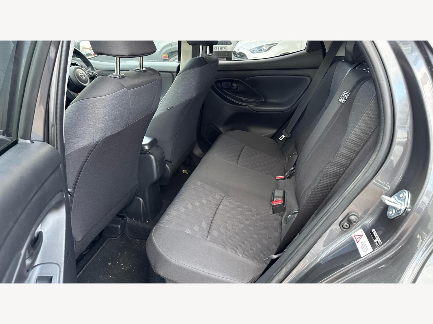 Used Toyota Yaris 2025 for sale - 77633043: Photo 15