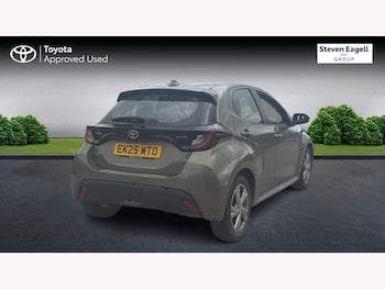 Used Toyota Yaris 2025 for sale - 78933826: Photo