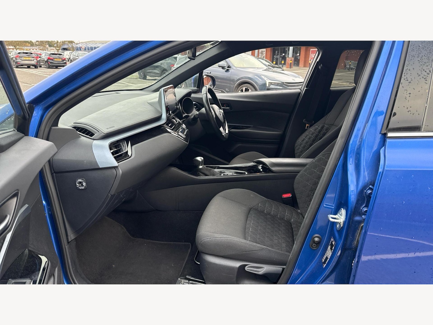 Used Toyota C-HR 2021 for sale - 76850526: Photo 12