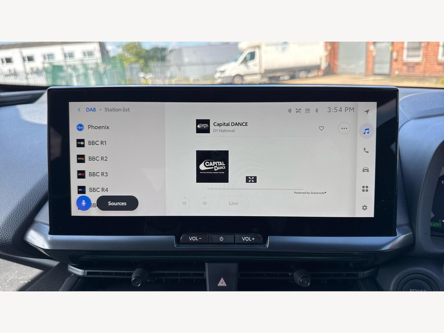 Used Toyota C-HR 2024 for sale - 76612938: Photo 24