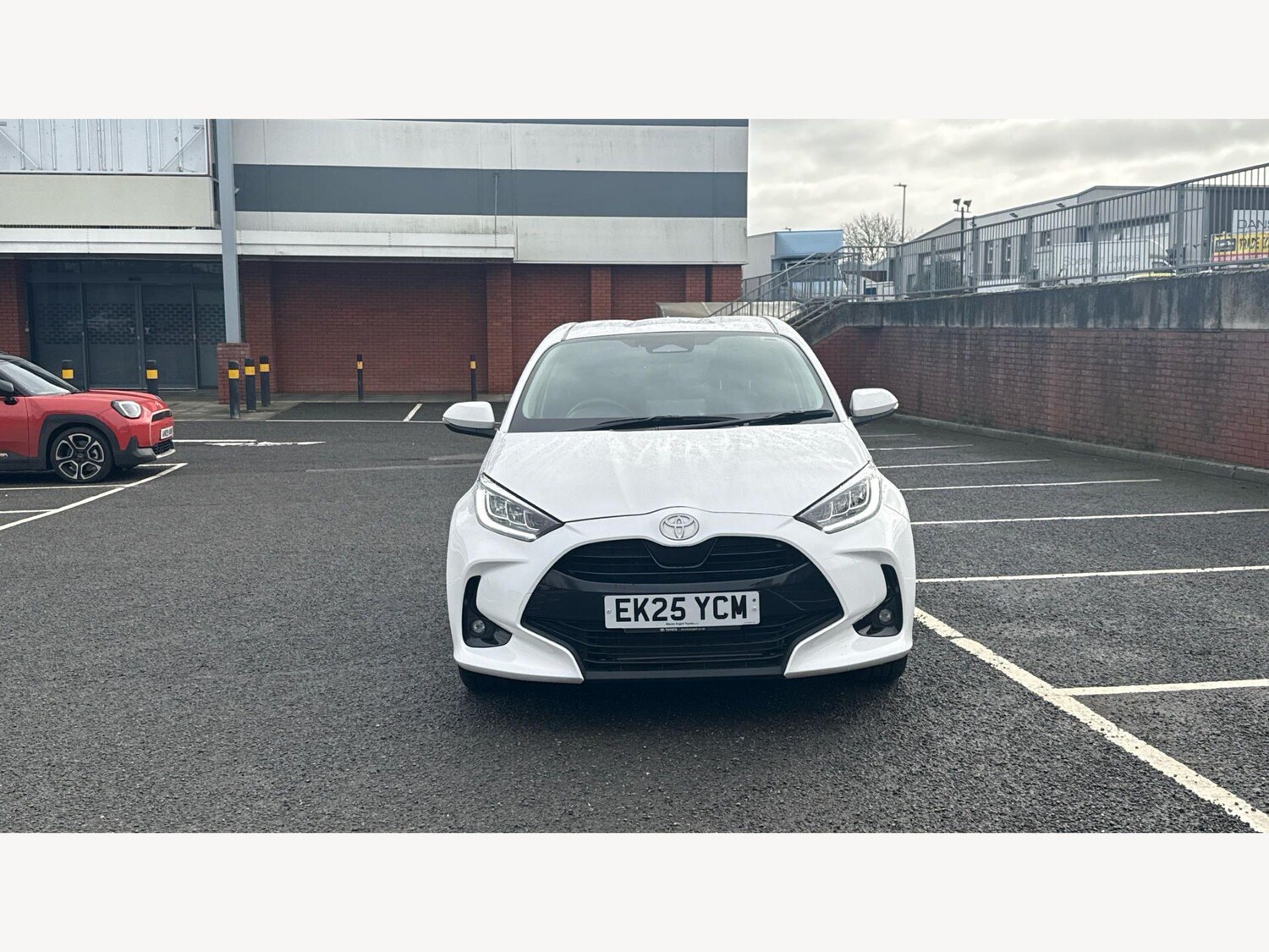 Used Toyota Yaris for sale - 77809164: Photo 17