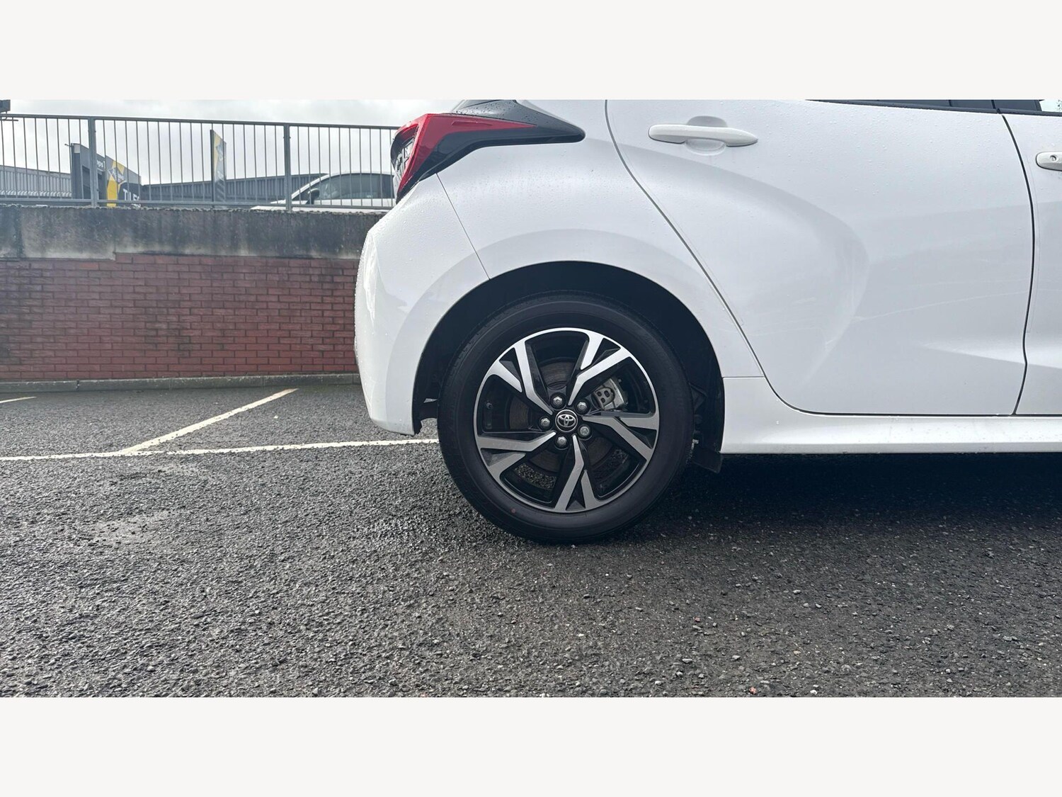 Used Toyota Yaris for sale - 77809164: Photo 20