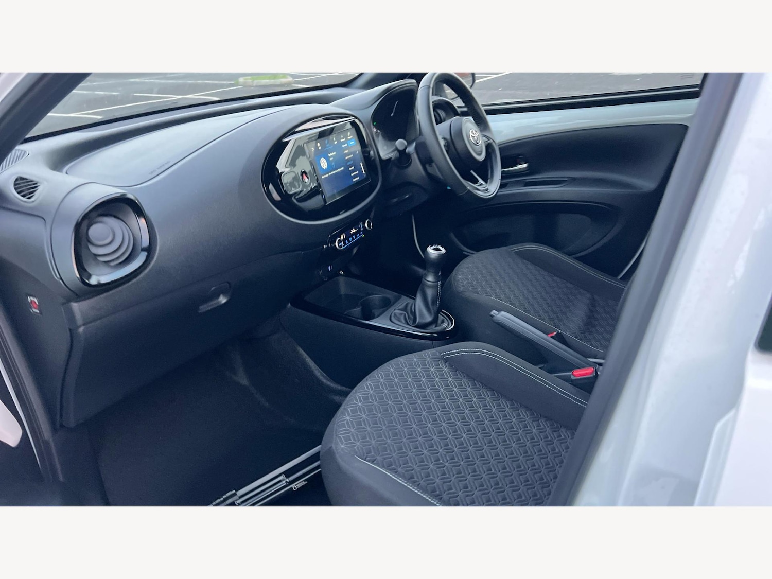 Used Toyota Aygo X 2024 for sale - 76824334: Photo 12