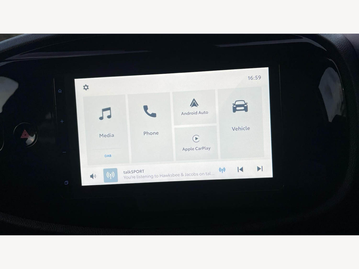 Used Toyota Aygo X 2024 for sale - 76824334: Photo 9