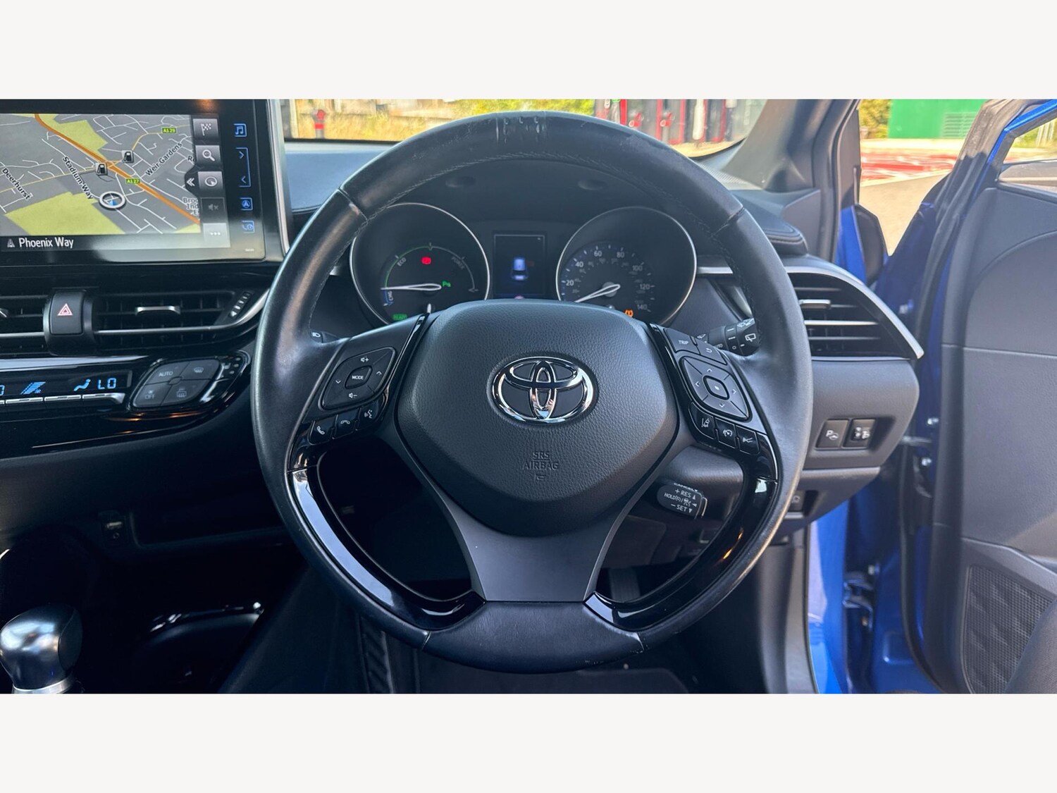 Used Toyota C-HR 2018 for sale - 76199796: Photo 10