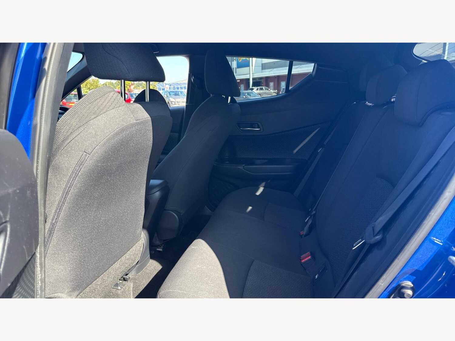 Used Toyota C-HR 2018 for sale - 76199796: Photo 15