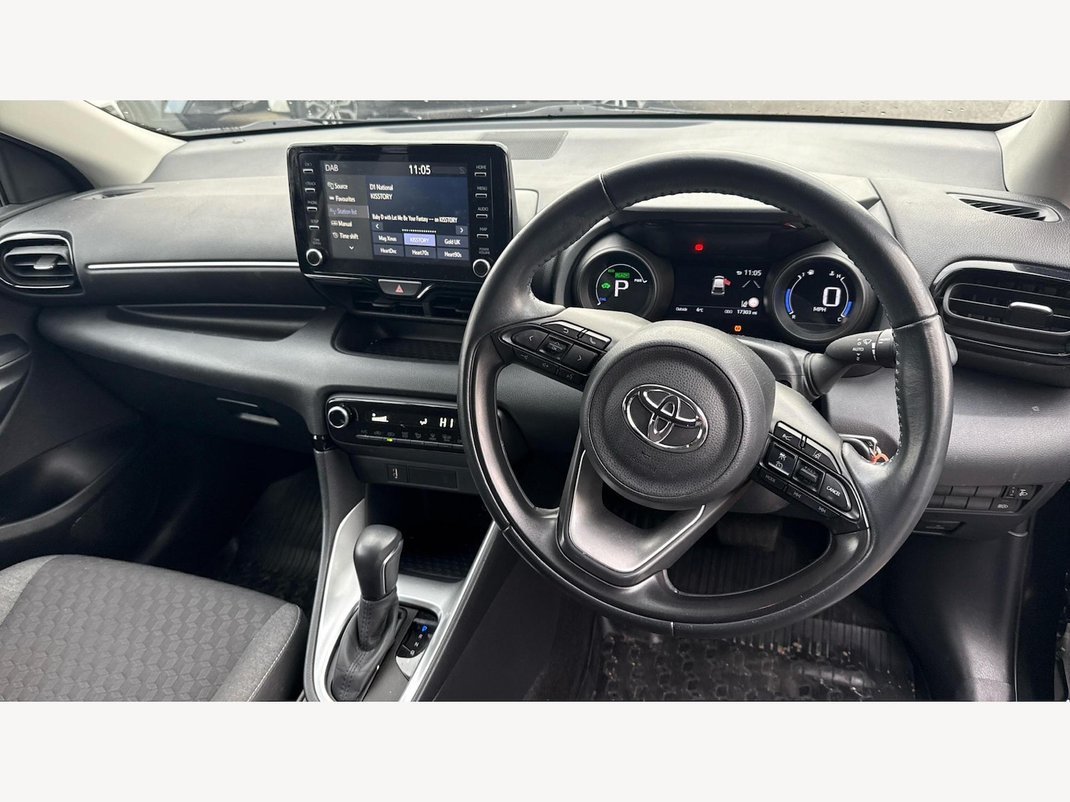 Used Toyota Yaris for sale - 77625952: Photo 8