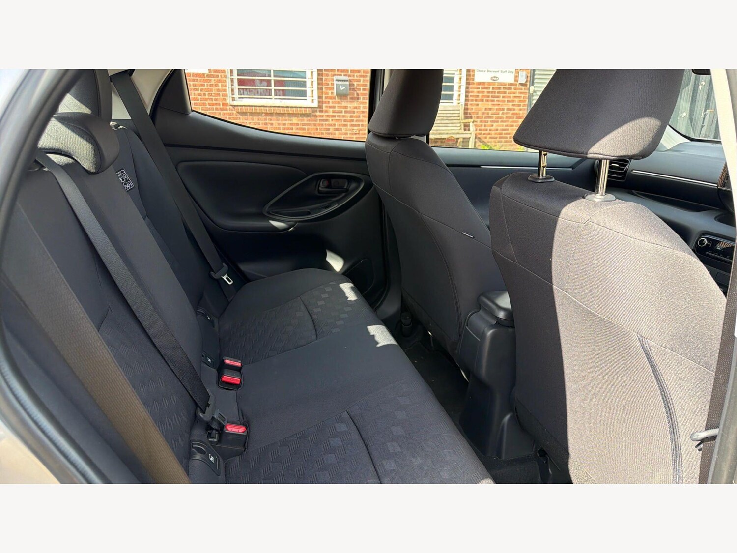 Used Toyota Yaris 2025 for sale - 77909117: Photo 14